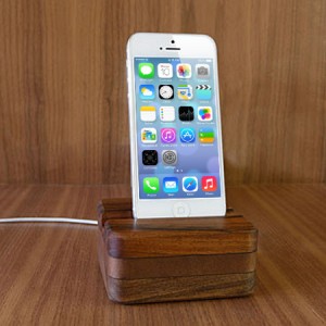 Dock iPhone Lightning DODOcase Bois